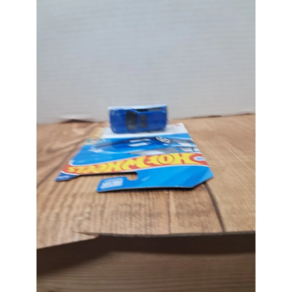 2025 Hot Wheels 90'S Honda Civic EF HW 70s VS 90s Blues VTEC